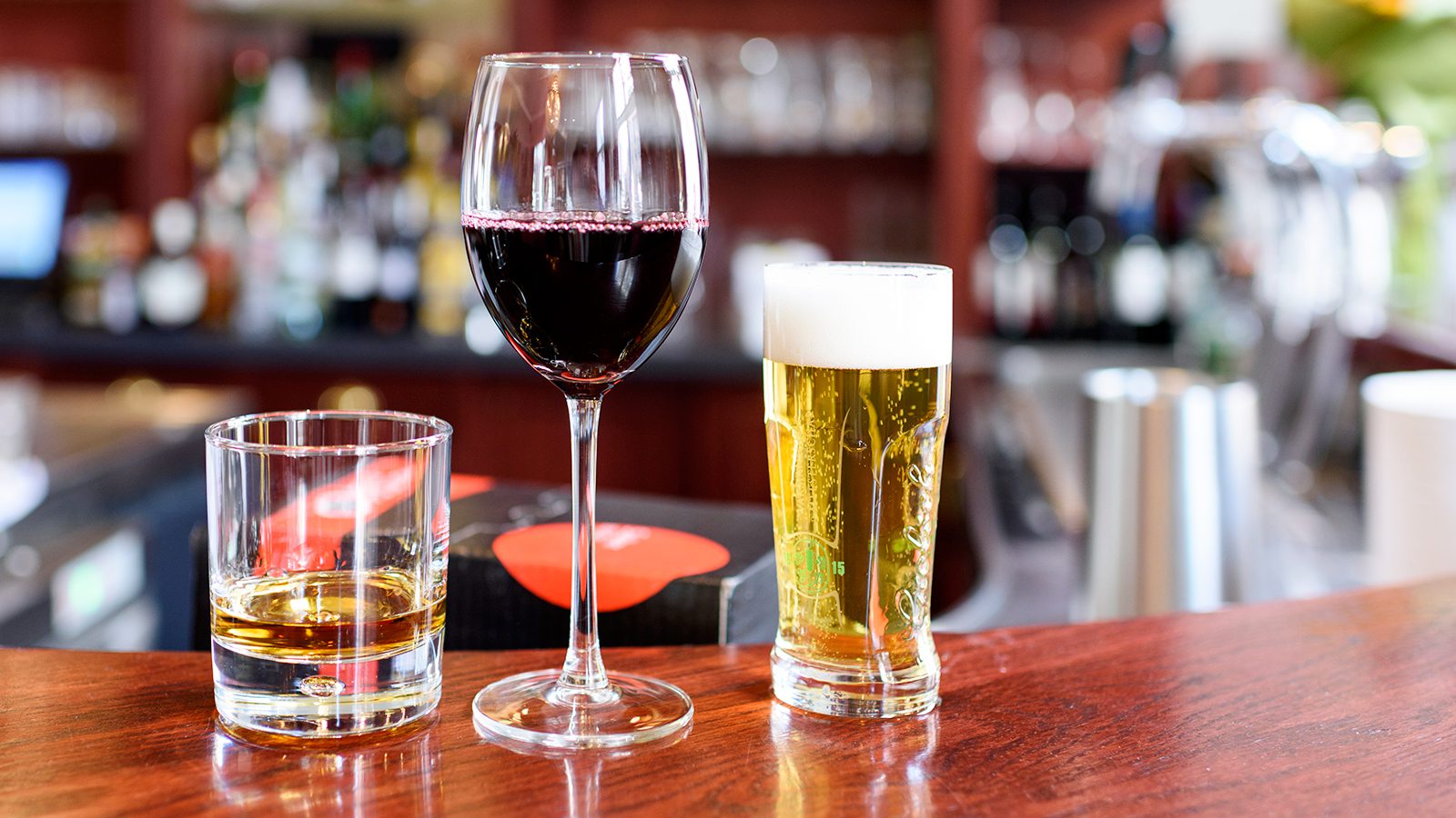 حتی مصرف الکل متعادل نیز خطر مرگ زودرس را افزایش می‌دهد