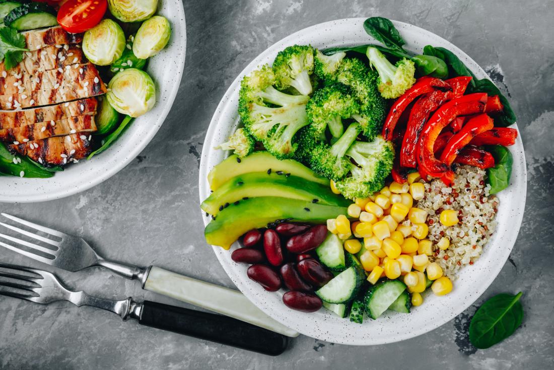 تغذیه ی مناسب در دوران قاعدگی